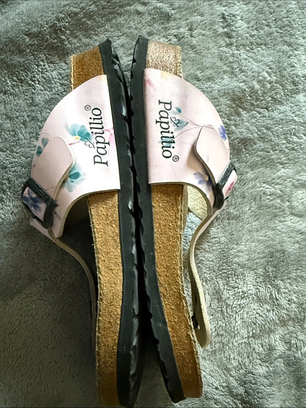 Birkenstock Pink Floral Thong Sandals with Buckle size 39 (8.5/9)
